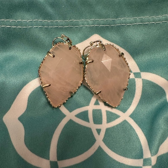 Kendra Scott Rose Quartz Corley Earrings - Picture 1 of 1